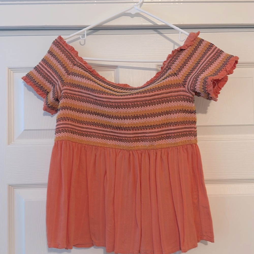 Off the shoulder baby doll shirt
